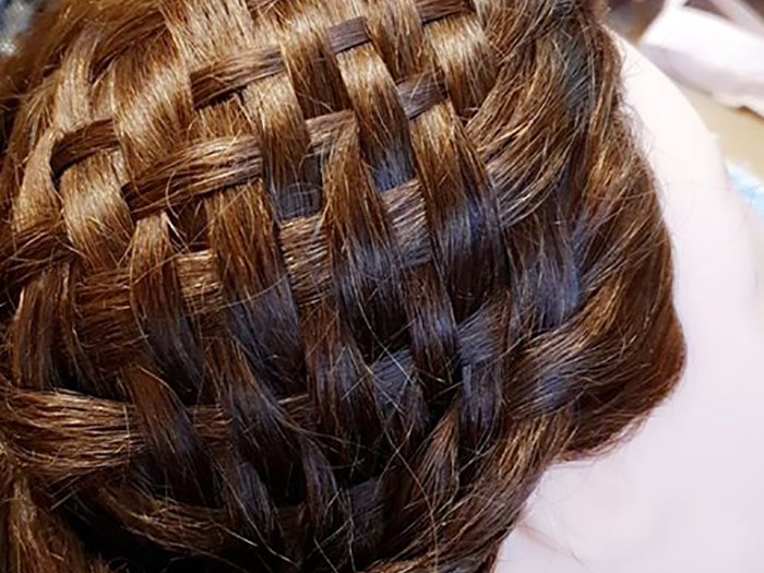 A basket weave style