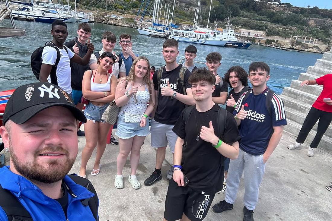 International work experience expands students’ horizons